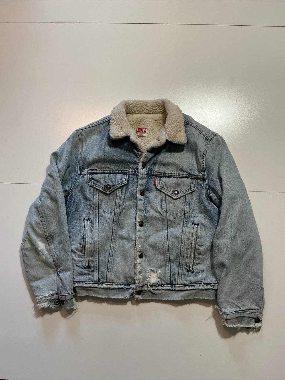 Vintage 80s Levi's Made In USA Sherpa Lined Distressed Denim Trucker Jean Jacket